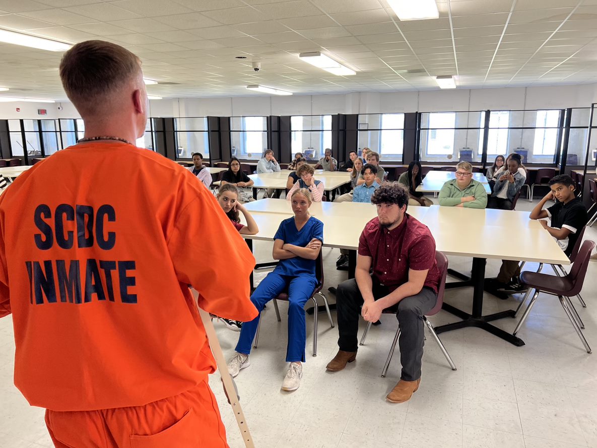 The South Carolina Department of Corrections recognizes the importance of public awareness and crime prevention and currently offers two programs for schools, colleges, law enforcement, churches, civic and business groups throughout South Carolina.